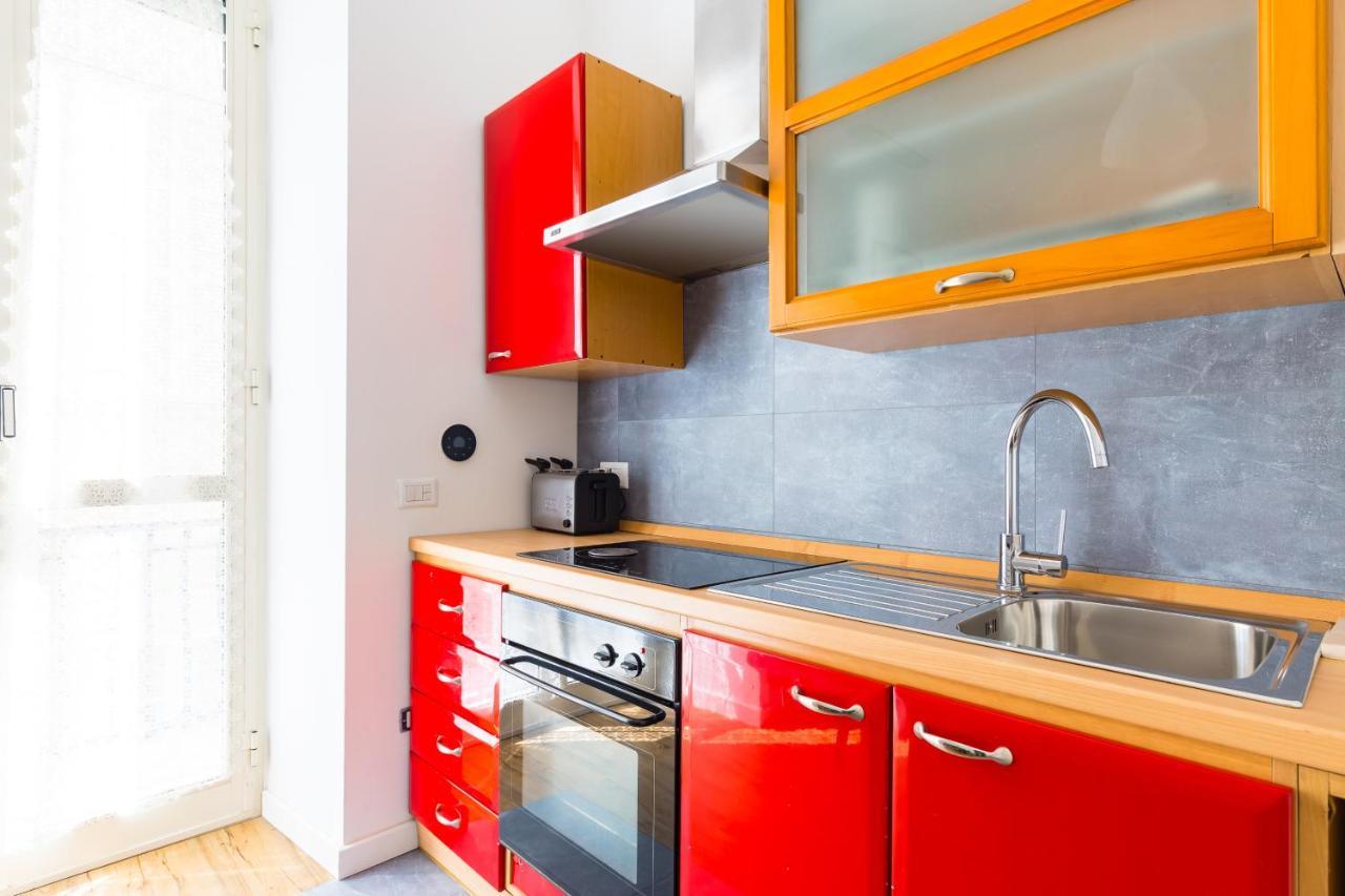 Barrio 133 - Double Bedroom In Center By Napoliapartments Exterior photo