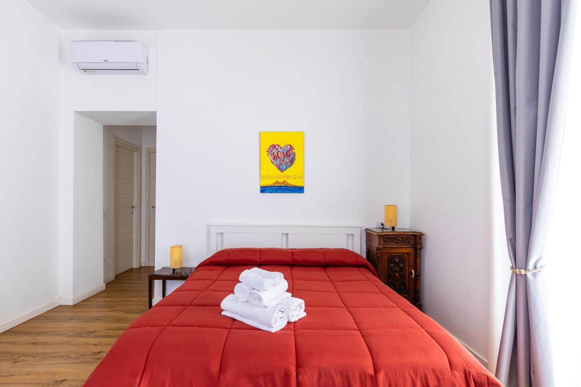 Barrio 133 - Double Bedroom In Center By Napoliapartments Exterior photo